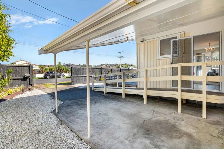 1/137 Centreway Road Orewa_20