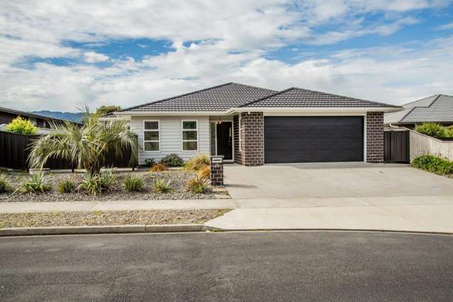 35 San Priamo Place Paraparaumu Beach_1