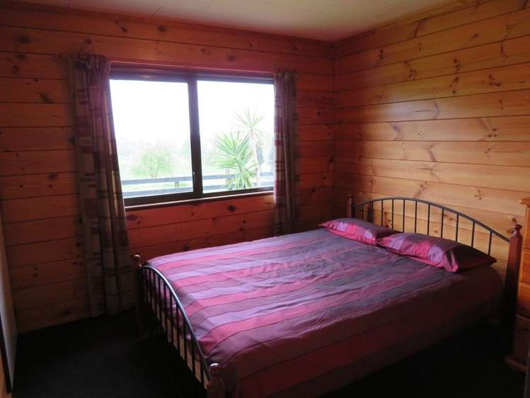 11 Dillon Road Rotoorangi_22