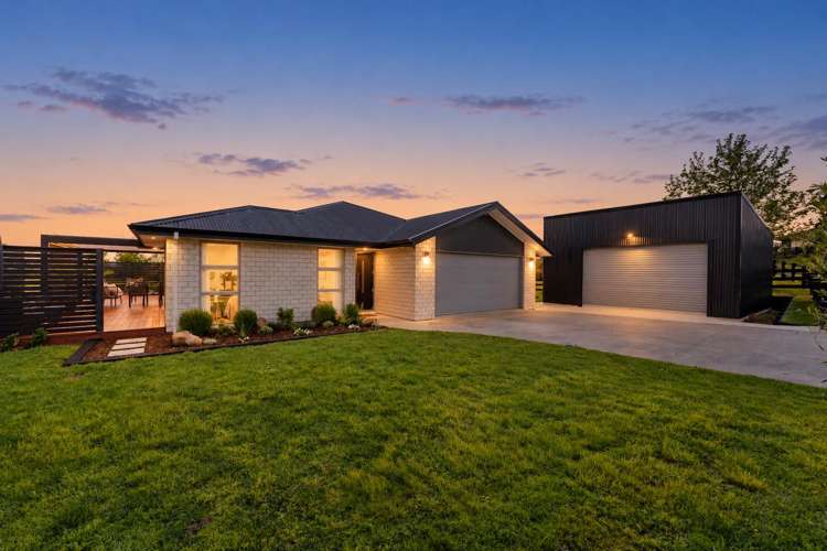 94 Mcintosh Drive_0