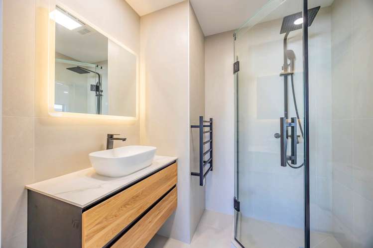 27b Sunnymead Road Glen Innes_11