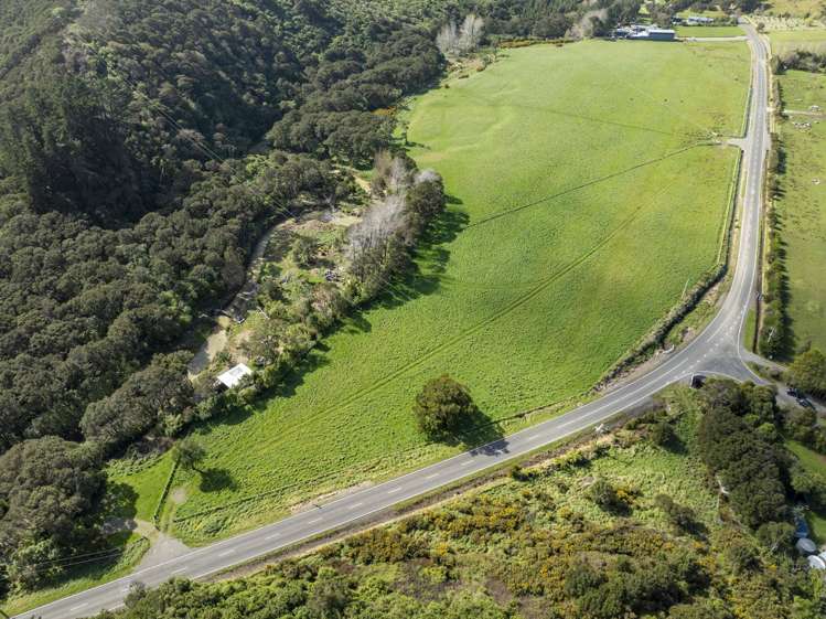 Lot 1 5676 Masterton Castlepoint Road Castlepoint_4