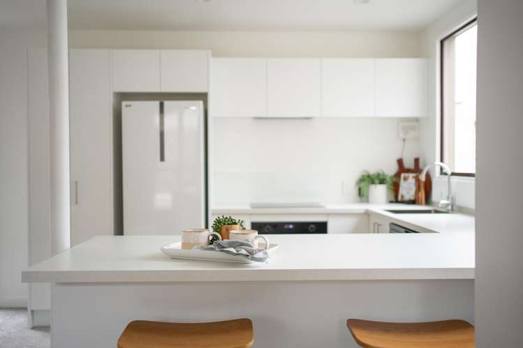 4/16 Derby Street Saint Albans_8