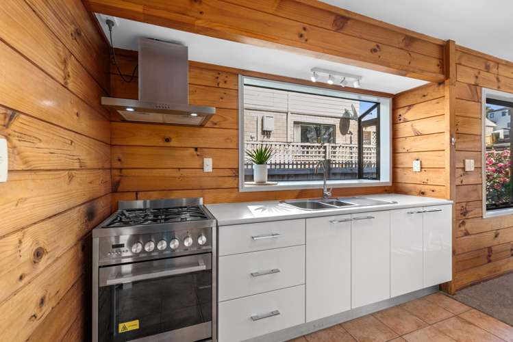 1/25 Quona Avenue Mount Roskill_10