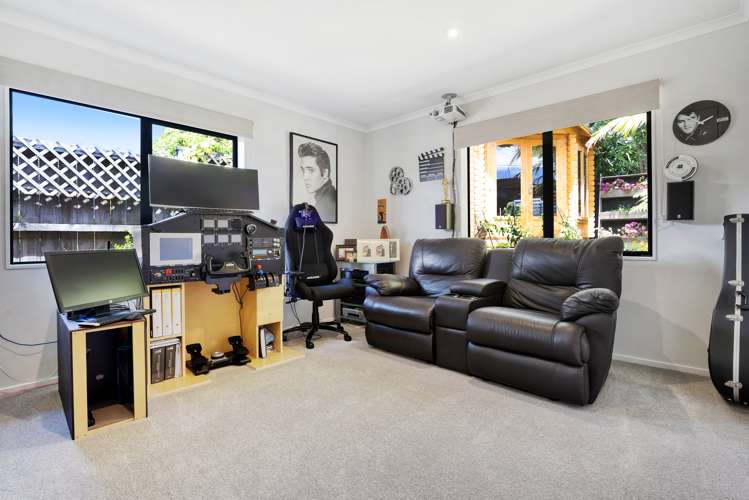 49 Kristin Lane Albany_17