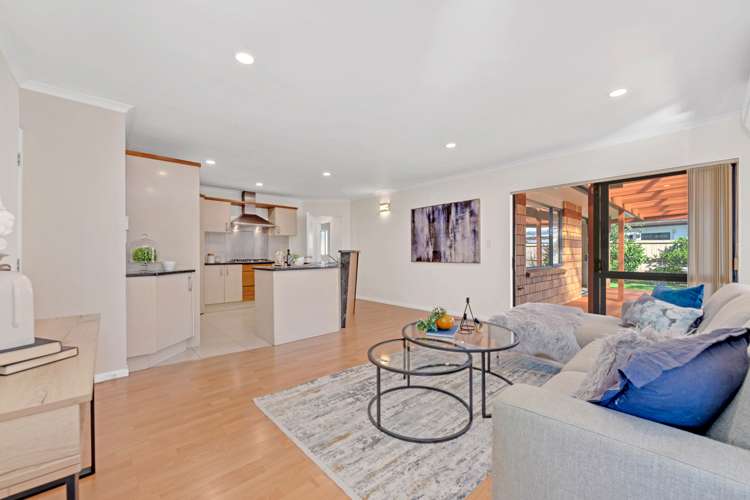 7 Duntrune Road Flat Bush_11