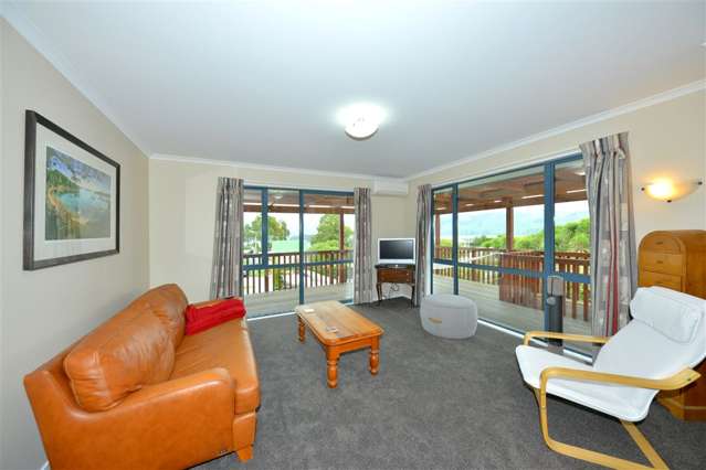 5 James Drive Diamond Harbour_3