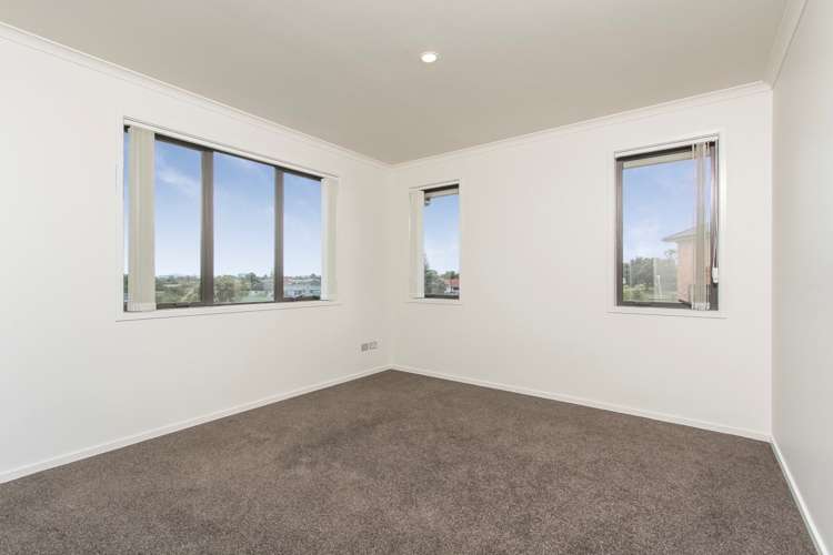 608a Massey Road Mangere_16