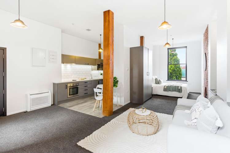 4/5 Jetty Street Dunedin Central_1