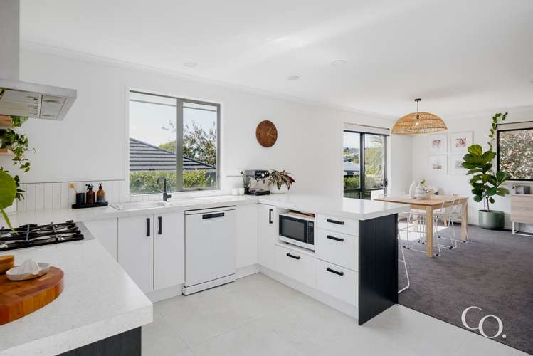 6 Avon Rise Welcome Bay_10