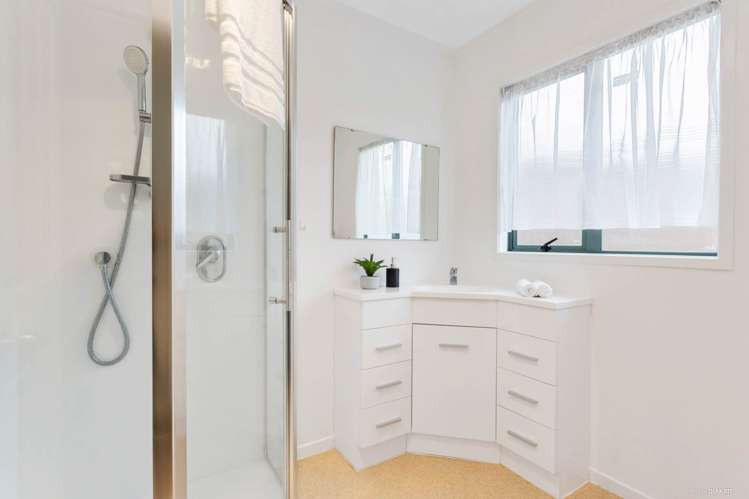 90a Bond Crescent Forrest Hill_5