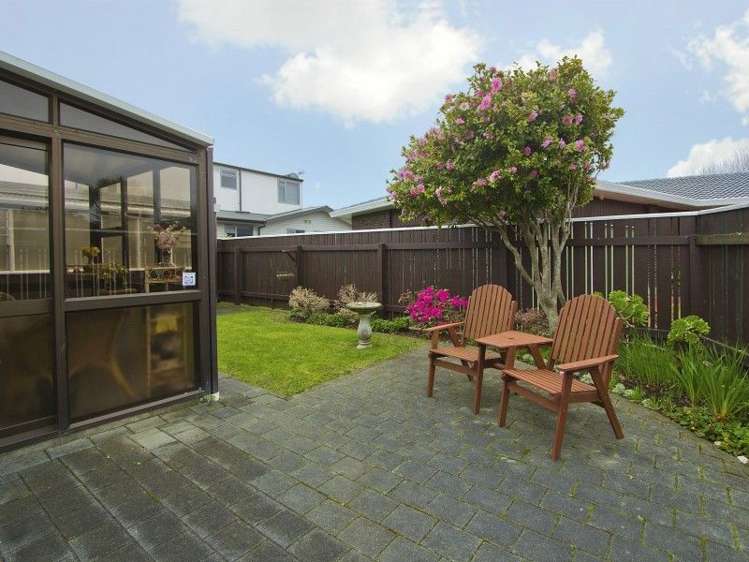 1/73 Queens Grove Lower Hutt_14