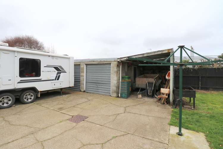 11 Robertson Street Richmond_22