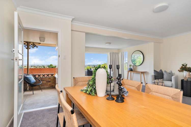 2/24 Upland Street_0