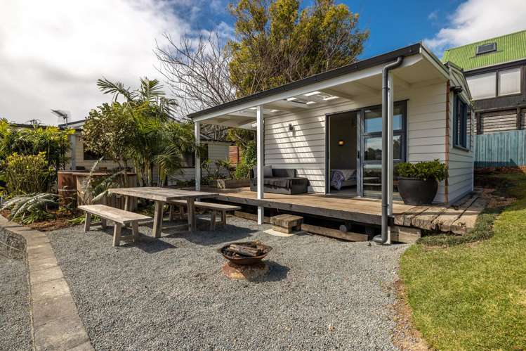 34 Alison Road Surfdale_12