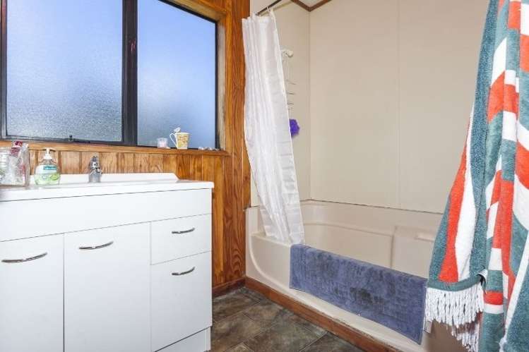 113b Ngati Pu Place Whangamata_17