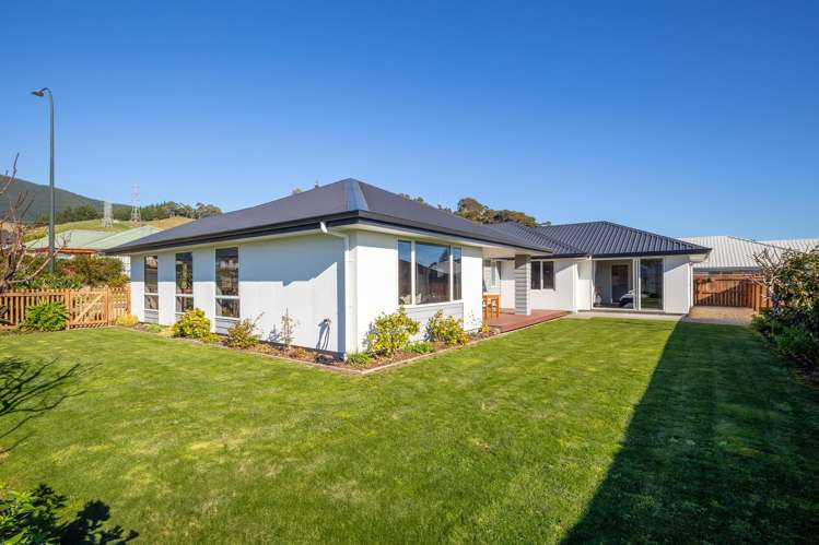 2 Wrights Place Stoke_21