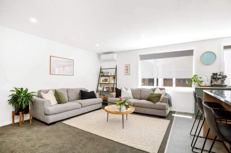 1105 High Street Taita_8