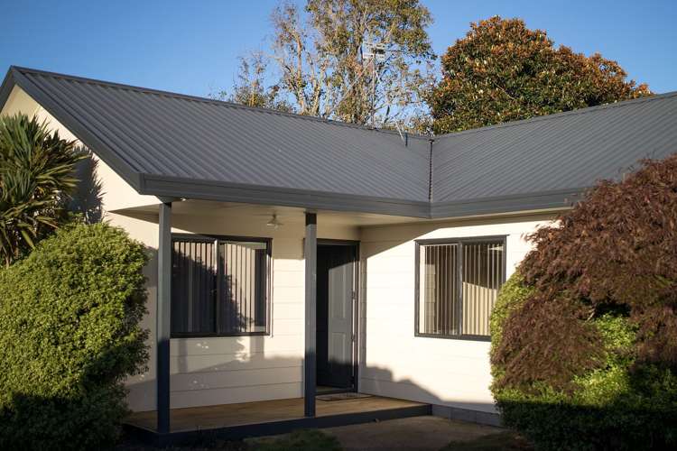 12A Commodore Avenue_0