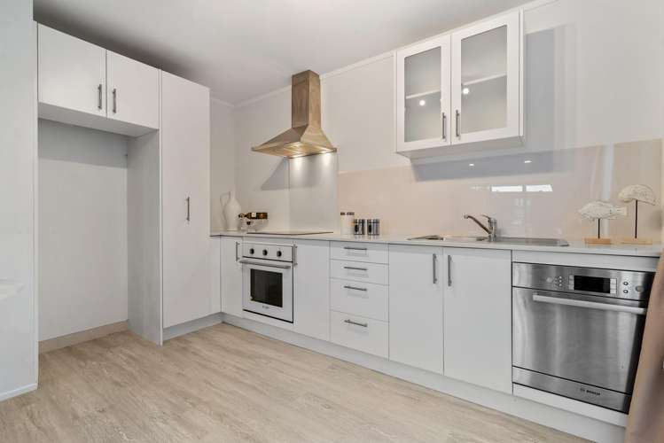 2/66 Ireland Road Mount Wellington_6