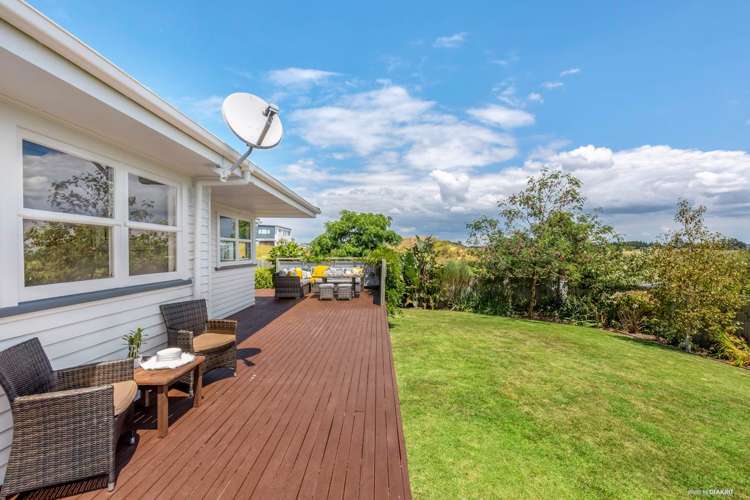 58 Karaka Road Beachlands_13