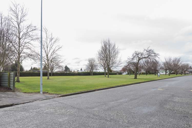 1/8 Patching Street Hampstead_18