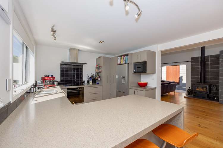 46 Kingston Street Albert Town_10