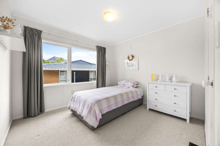 9 Tyrian Close Half Moon Bay_19