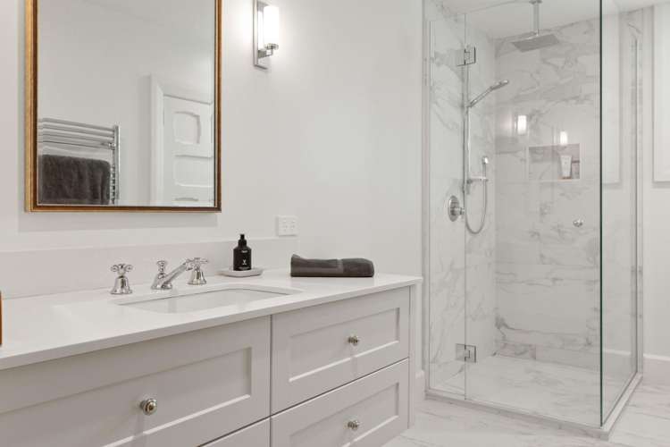 212 Beach Road Elgin_43