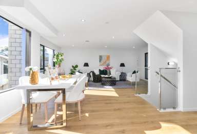 121B-121C New Windsor Road_4