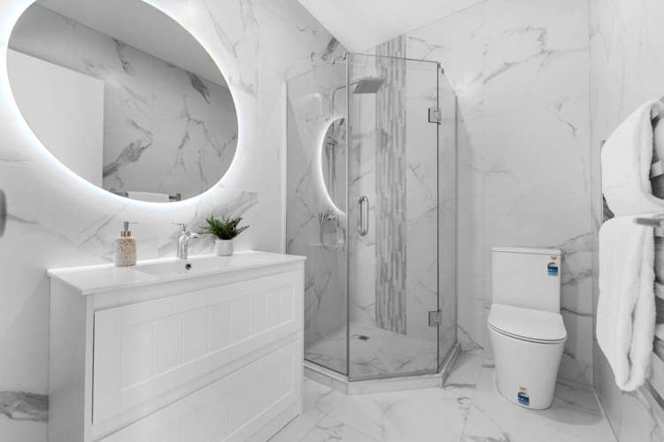 21 Paripari Street Flat Bush_13