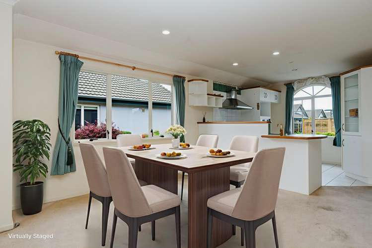 27/16 Rototuna Road Flagstaff_4