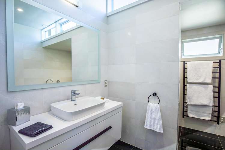 8C Brassey Road St Johns Hill_22