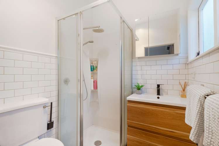 8 Sheridan Terrace Johnsonville_11