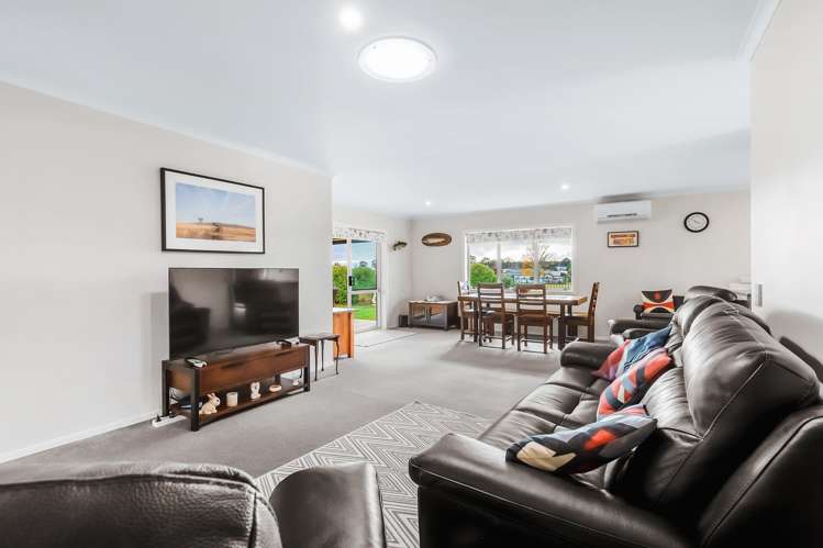 11 Marshall Close_5