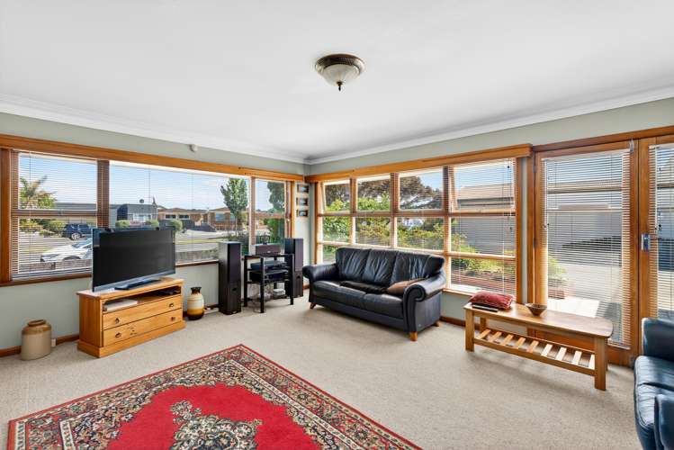 238 Kennedy Road Onekawa_18