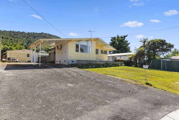 3 Paterson Grove Pukehangi_14