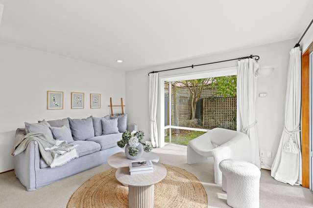 2/151 Idris Road Strowan_3