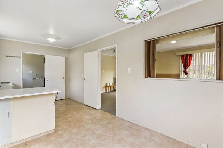 64 Harmel Road Glendene_7