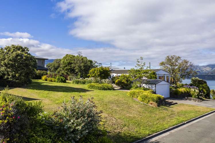 24 and 26 Ngaio Grove Duvauchelle_22