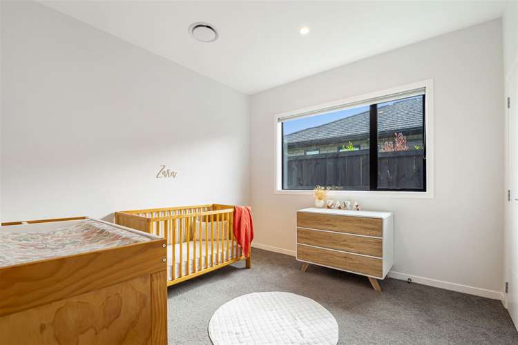 43 Siren Street Wainui_16