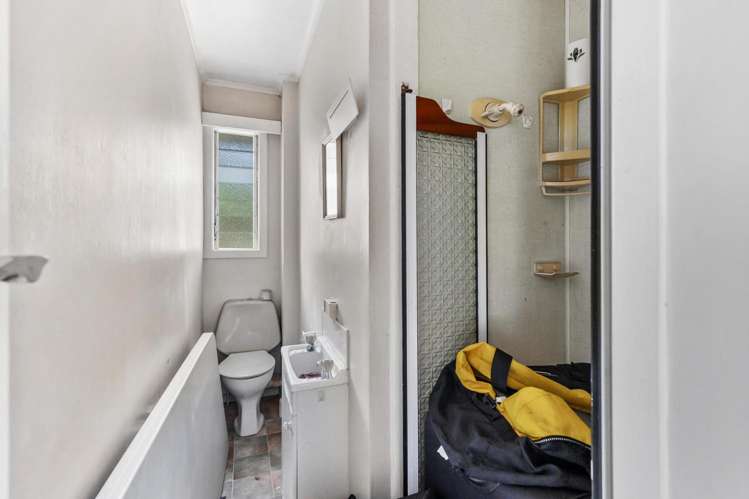 260 Whitney Street Blockhouse Bay_17