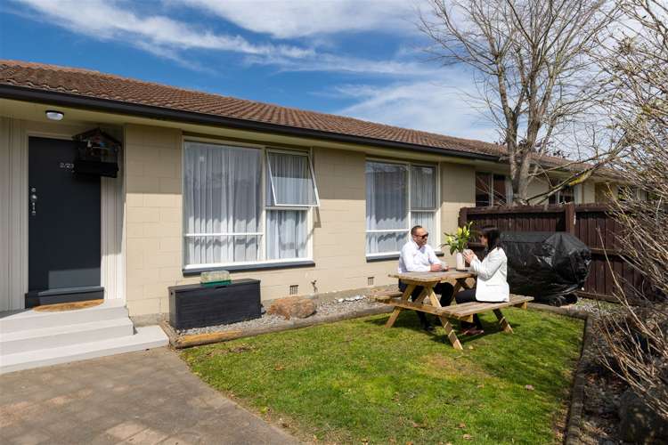 2/23 Branksome Place Parklands_12