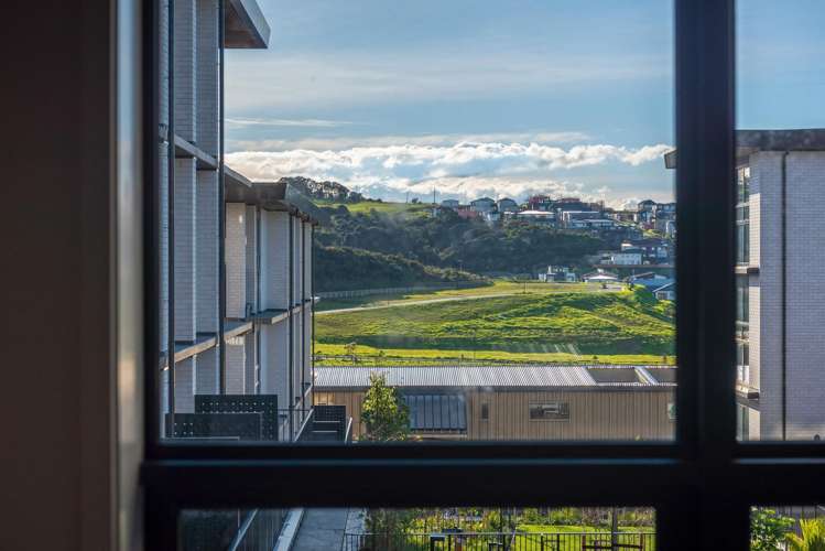 102/17 Pennant Street Long Bay_5