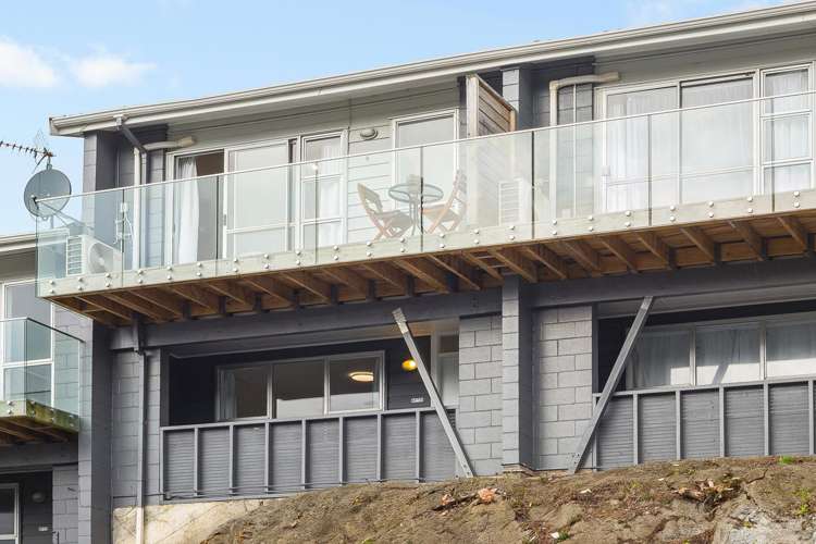 10/124 Redwood Avenue Tawa_23