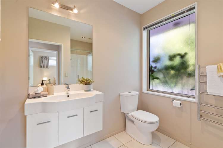 19 Waterford Avenue Northwood_9