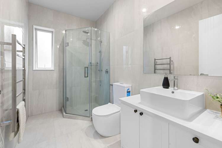 66 Charlestown Drive Flat Bush_29