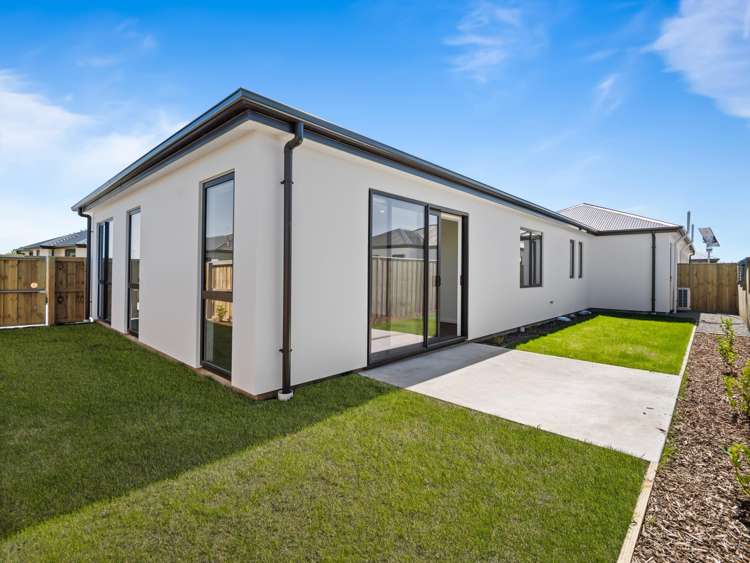 173 Falcons View Drive Rolleston_11