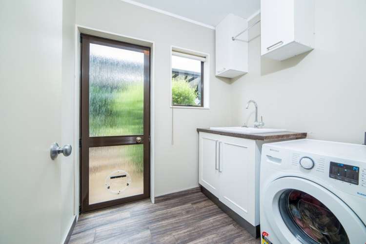 255 Okura River Road Okura_13