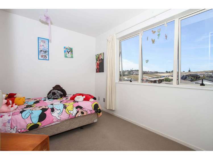 57 Masons Road Oteha_11